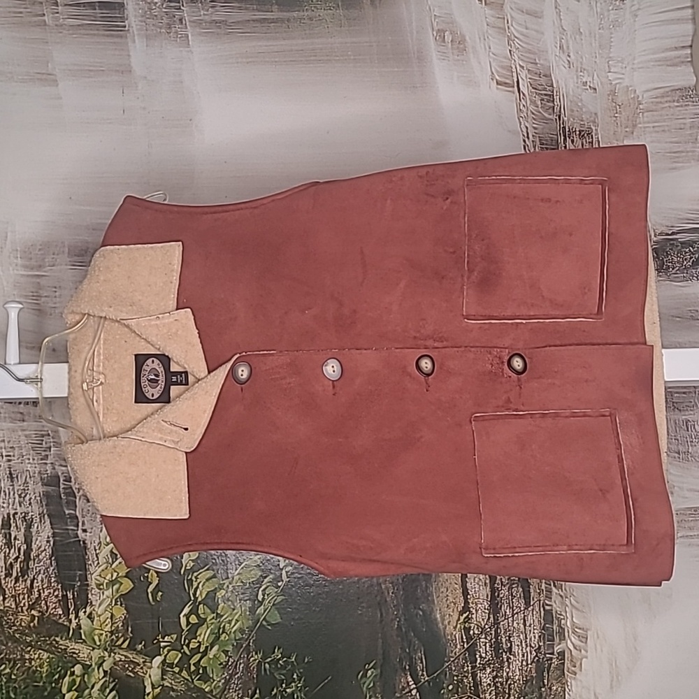 County Clothing Co Womens Medium rustic copper brown western suede acrylic vest